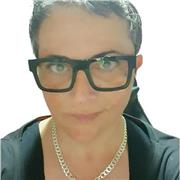 Profesora experta en contabilidad con más de 20 años de experiencia. Modalidad Online